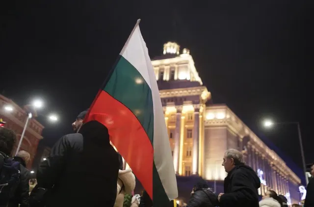 Бунт срещу мизерни заплати блокира борбата с градушките в България