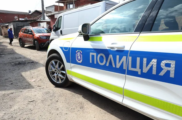 Разбита схема за купуване на гласове във Варна: Открити списъци със стотици имена