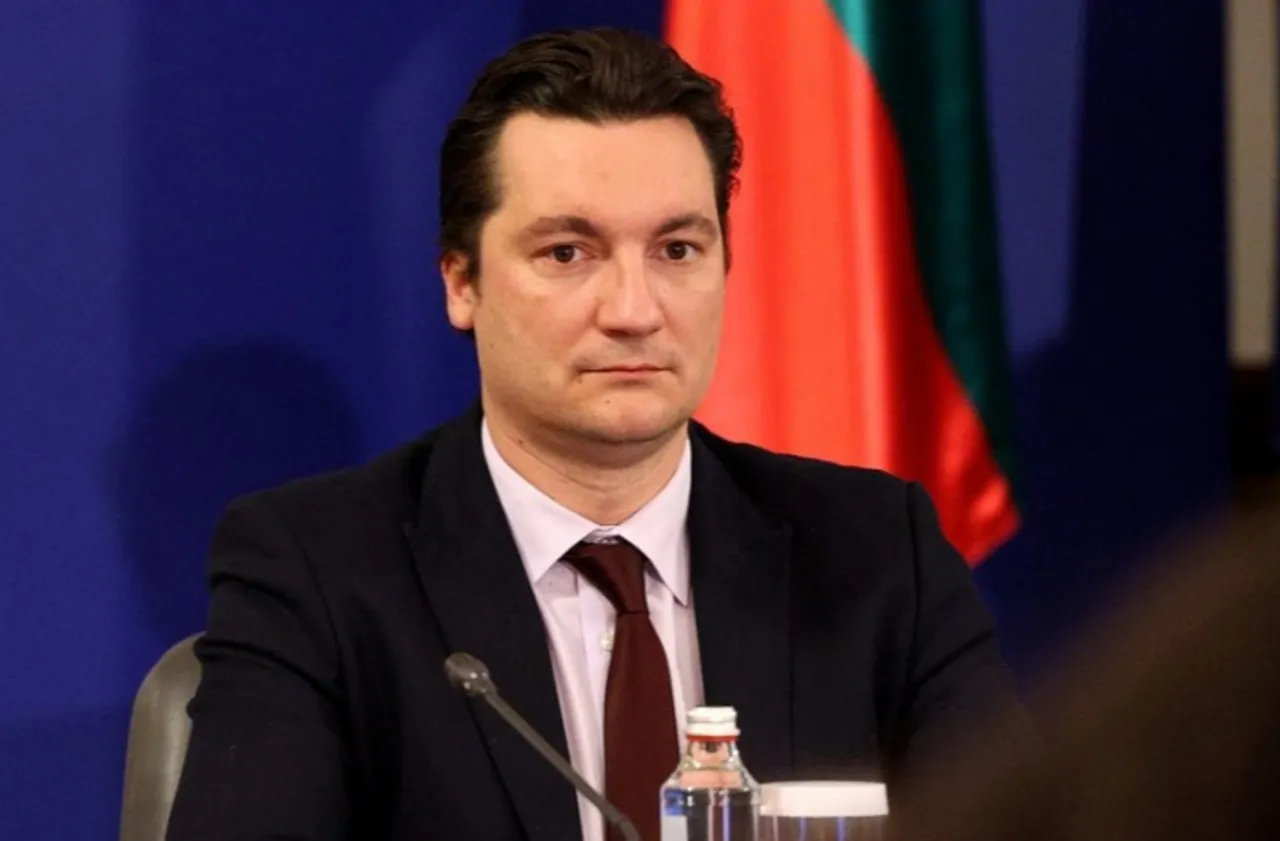 Скокът на горивата взриви БСП: „Провал на парламента и атентат срещу държавността“