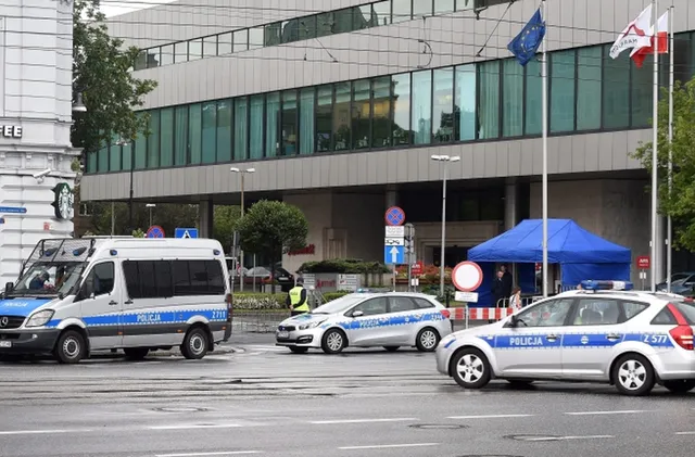 Двама полски граждани са задържани за пожара в оръжеен завод в Чехия