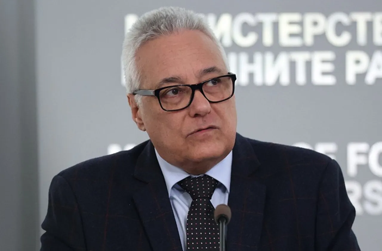 Марин Райков: България не е във война и няма причина да напуска НАТО заради нота от Иран