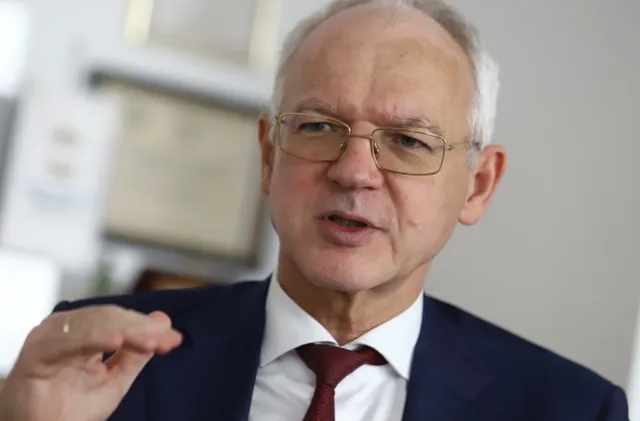 Васил Велев очаква бюджетен дефицит до 5% от БВП до края на 2026 г. при планирани 3%