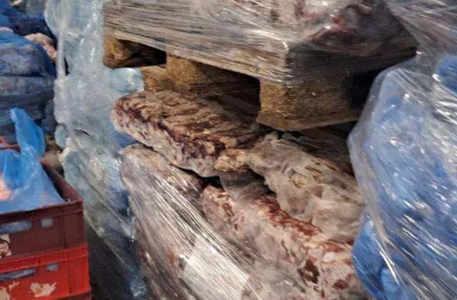 Хранителен скандал в Дряновско над 6,5 тона месо и продукти за унищожаване