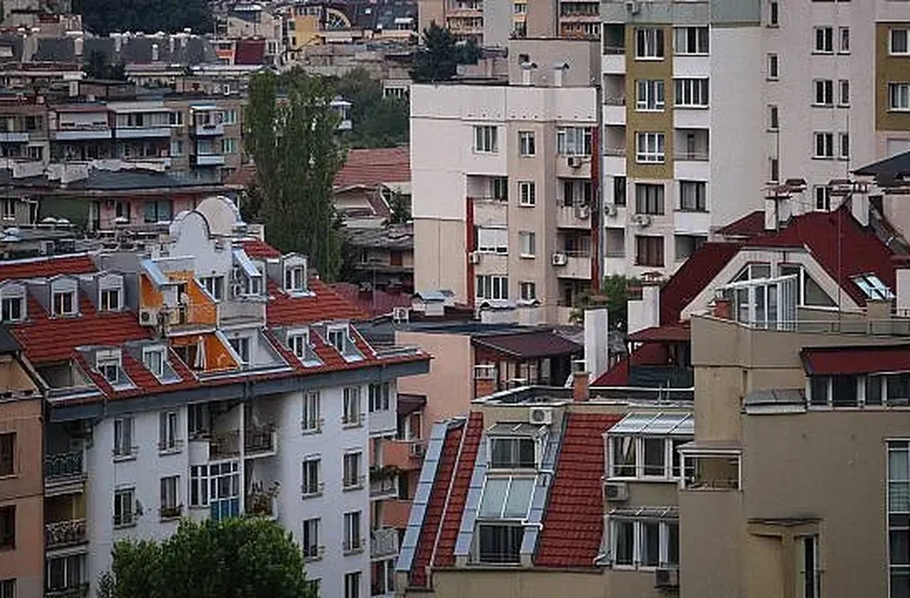 Експерт разкри. Кой плаща най-дебелите имотни данъци