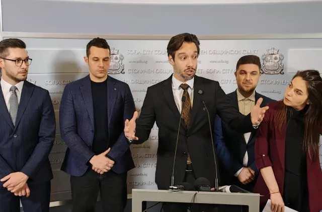 „Спаси София“ иска черен списък за фирми с некачествени ремонти