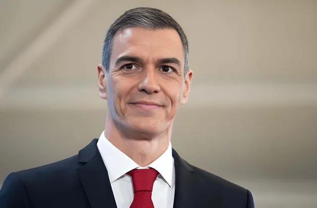 Педро Санчес на визита в Китай