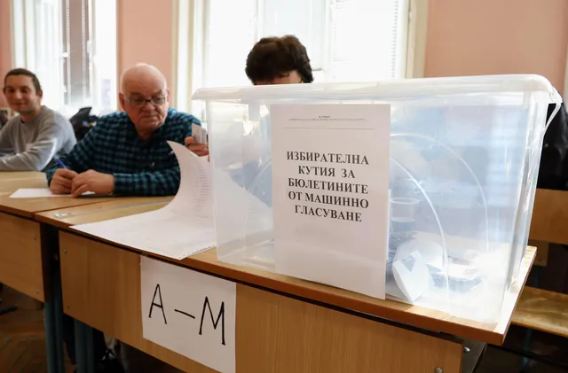 12.41% избирателна активност в област Разград към 11:00 часа