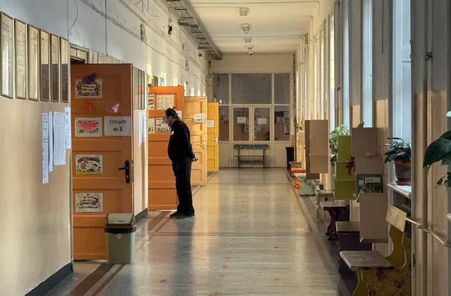 7,7% активност към 10:00 ч. според „Алфа Рисърч“: По-висок интерес спрямо предходния вот