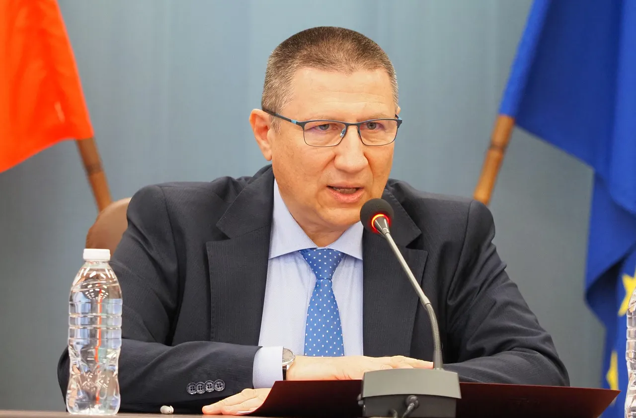 Борислав Сарафов подаде оставка