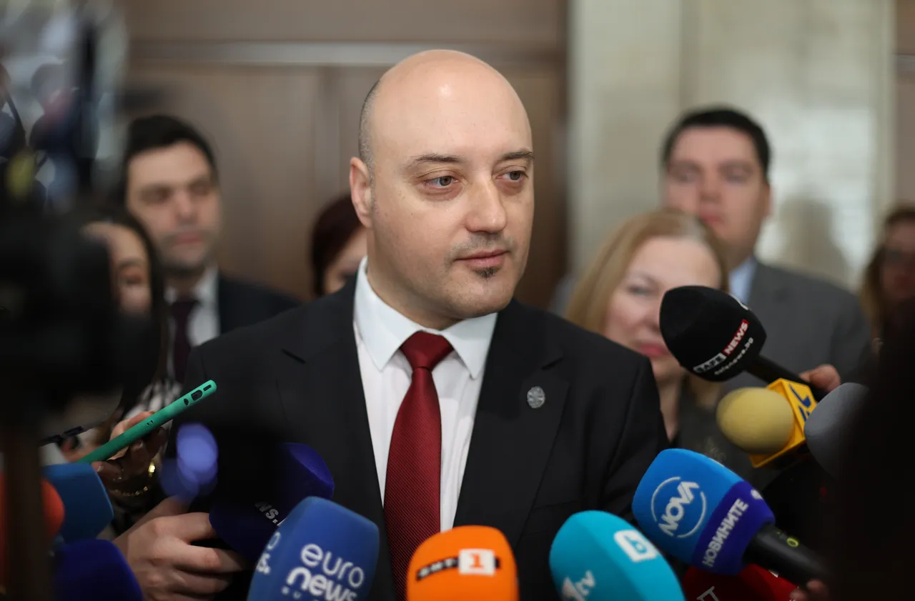 Атанас Славов: Възможно е Сарафов да се опитва да избегне дисциплинарна процедура