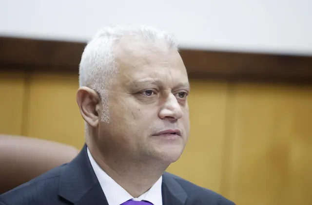 Започва издаването на новите български паспорти