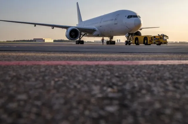 Самолет на Croatia Airlines излезе от пистата при прекратено излитане в Сплит
