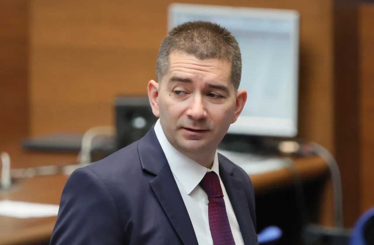 Депутат от „Прогресивна България“ глобен за неправилно паркиране в центъра на София