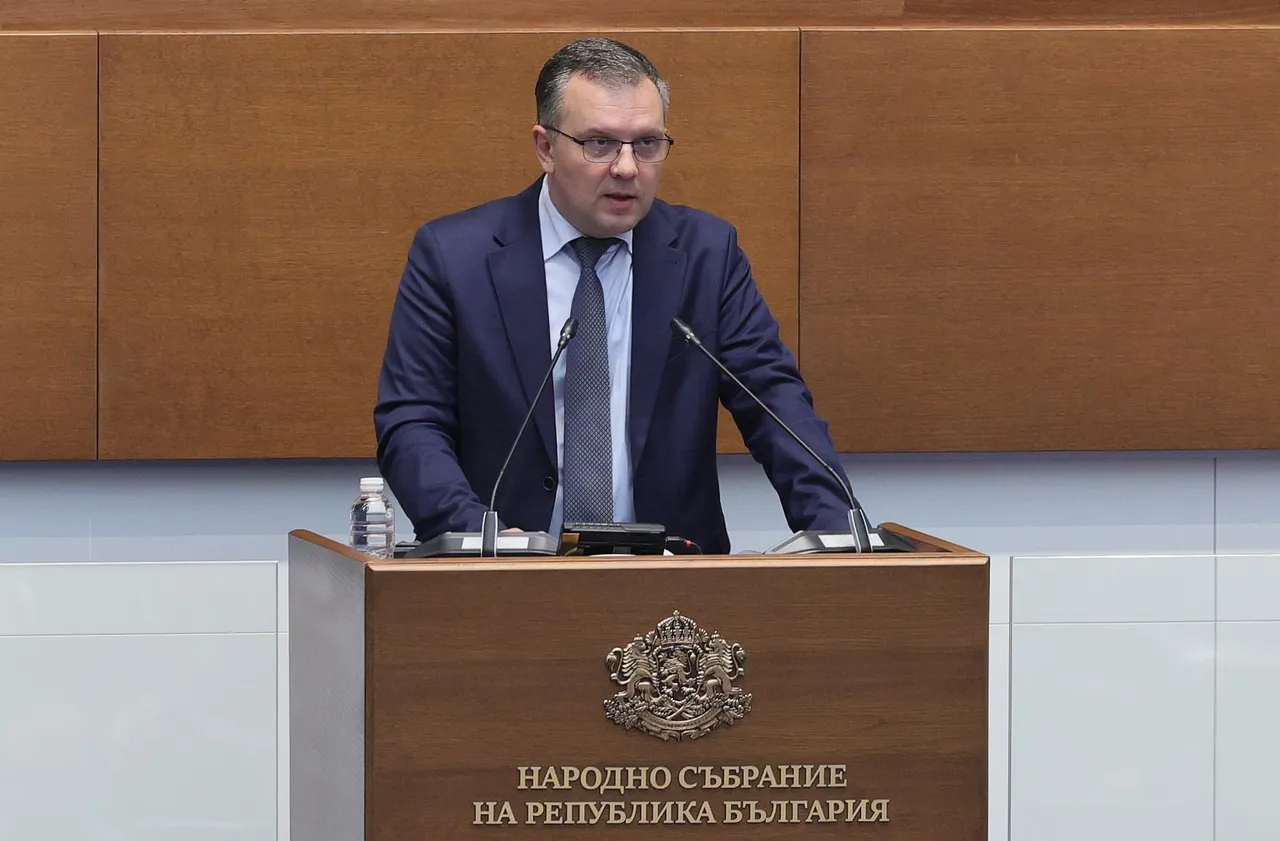 Найденов атакува Сарафов и готви законови промени