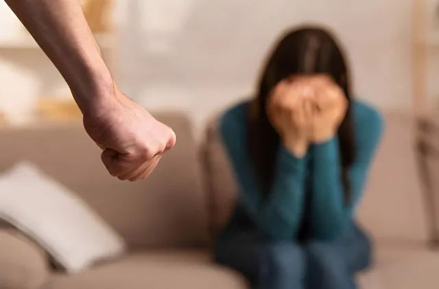 38-годишен мъж удари и заплаши майка си в Стара Загора