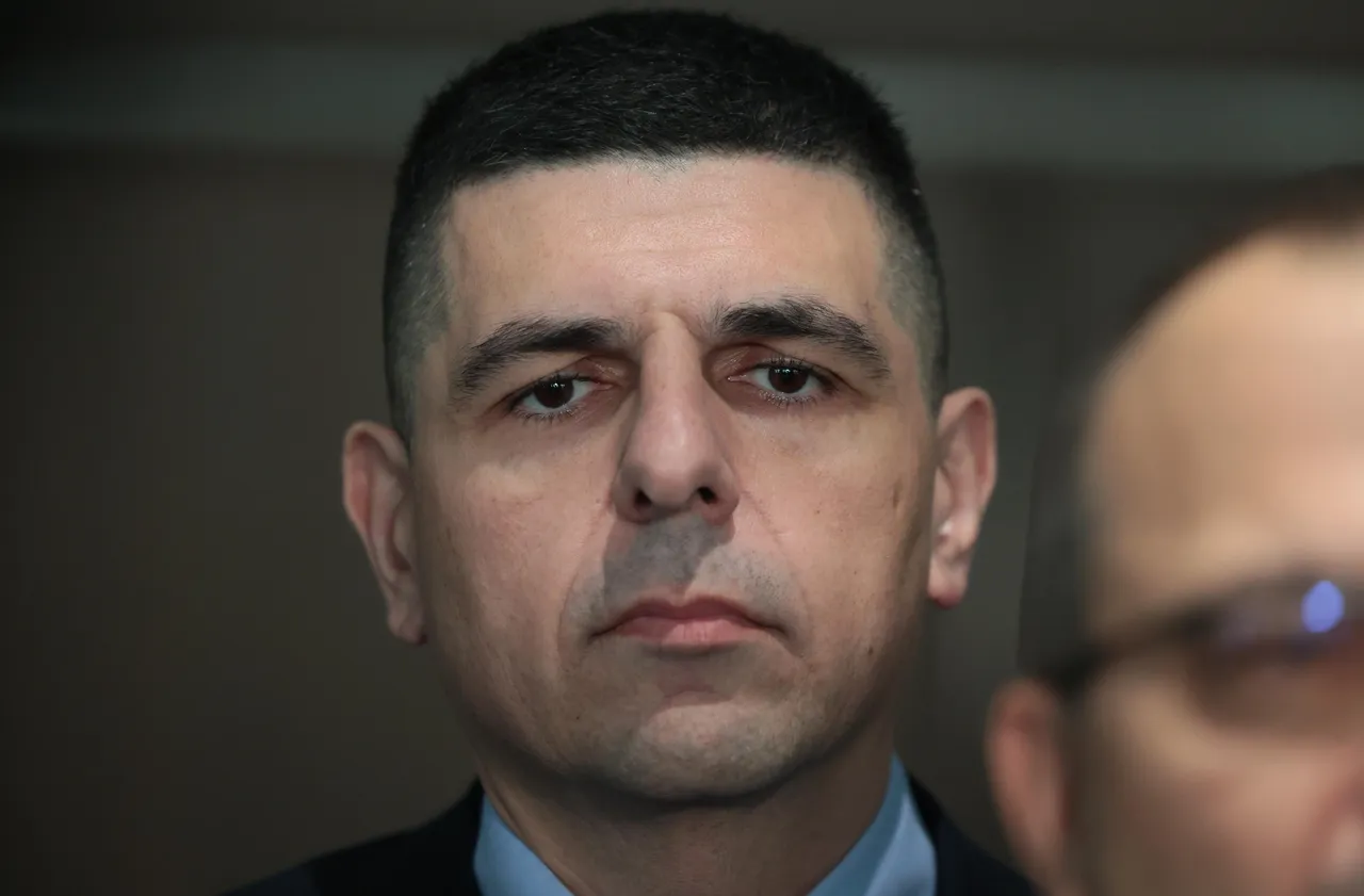 „Демократична България“: Правителството се проваля с бюджета и реформите