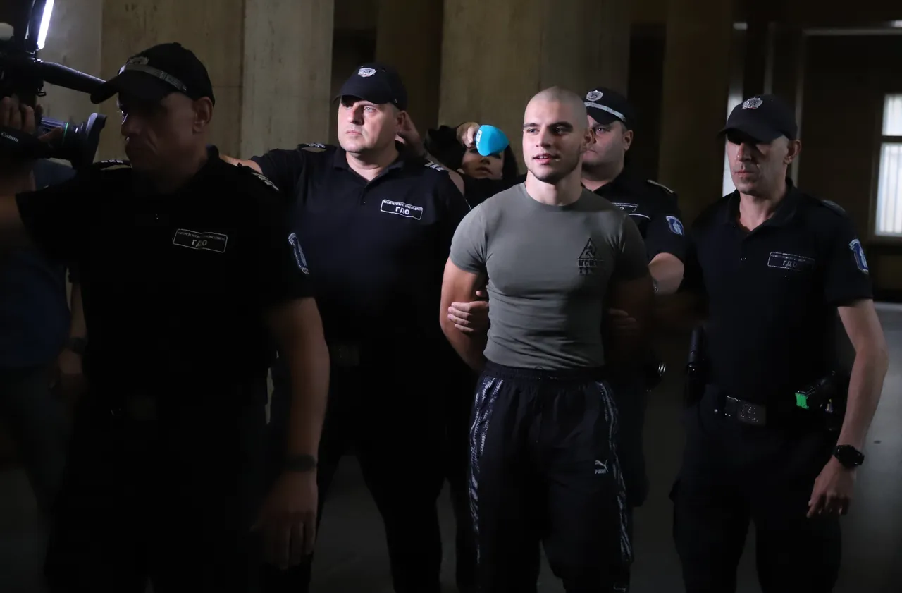 ВКП проверява прокурора Бисер Михайлов за укриване на сина му