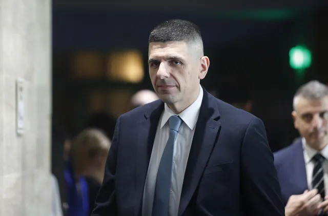 Ивайло Мирчев: Темата за оръжията за Украйна се използва за прикриване на политически провали