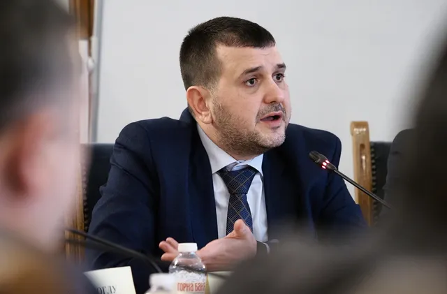 Йордан Иванов влиза в битката за лидер на ДСБ 