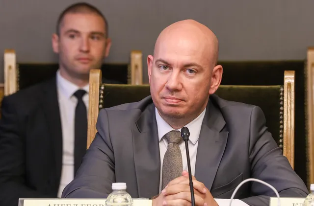 „Възраждане“ иска спиране на евросредствата за Северна Македония 