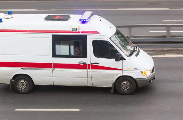 Дронове удариха автобус с детски футболен отбор 