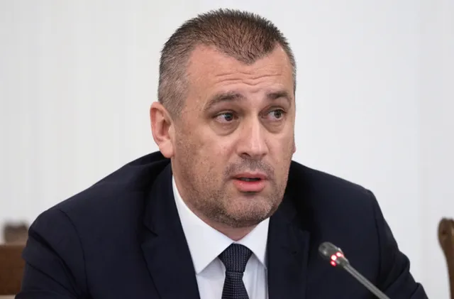 Одит разкри тежко състояние на БДЖ, НКЖИ и "Български пощи" 