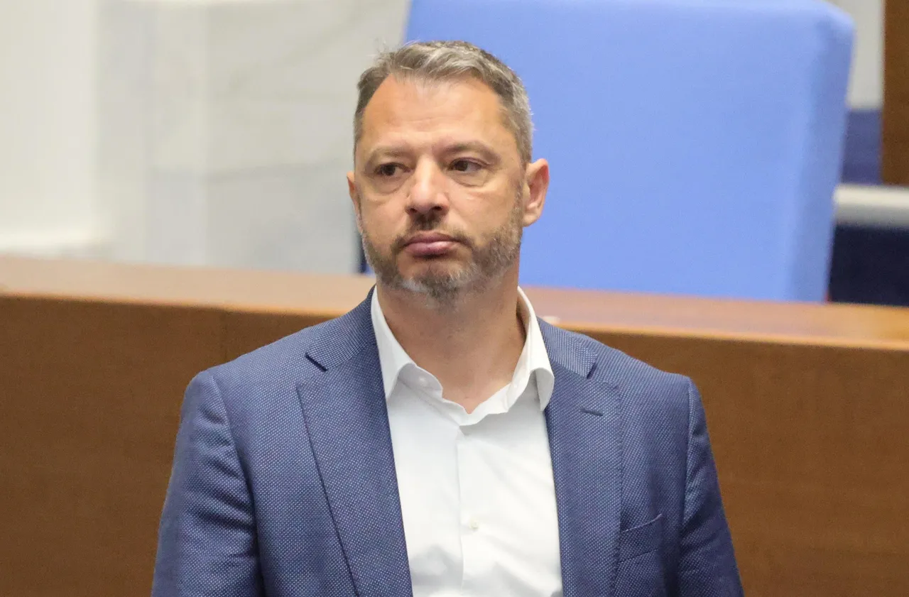 Делян Добрев напуска парламента след 20 години в политиката: „Давам път на младите“
