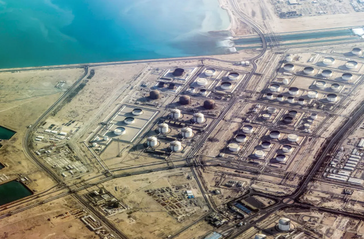 Експлозия в газов комплекс в Катар рани над 50 души