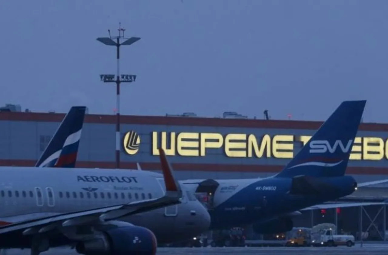 Москва свали десетки дронове, летищата временно спряха полети