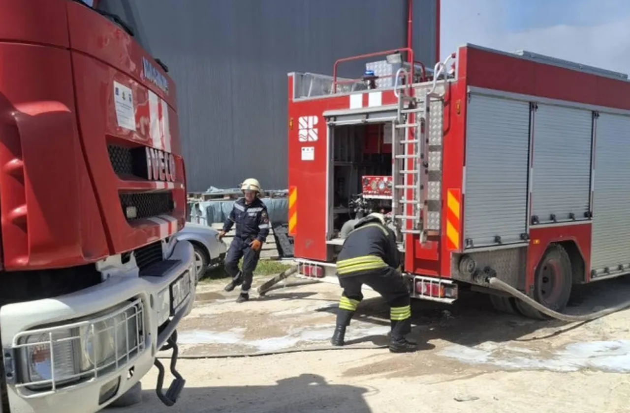 Мъж загина при пожар в жилищна сграда в Садово, двама са ранени