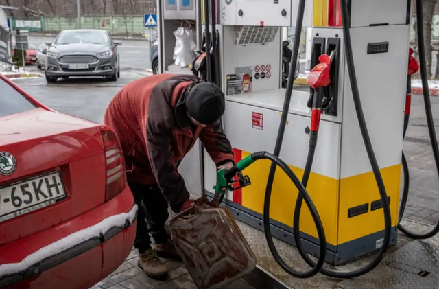 Украински удари предизвикаха горивна криза в Русия 