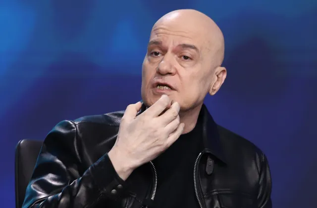 Слави Трифонов атакува Демерджиев за „Петрохан“: Докога ще мълчите? 