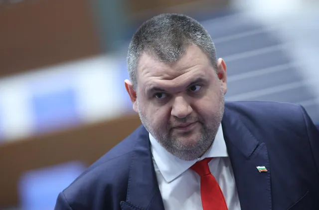 Пеевски с промени в ръководството на ДПС след анализ на структурите (СНИМКИ)