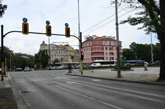 "Орлов мост" в София с нов остров за ограничаване на рискови маневри