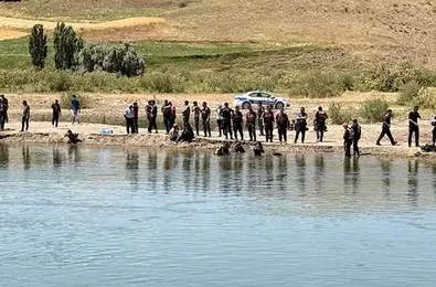 Трагедия в Турция: 13-годишно момиче се удави в река Къзълърмак, издирват 15-годишната му сестра