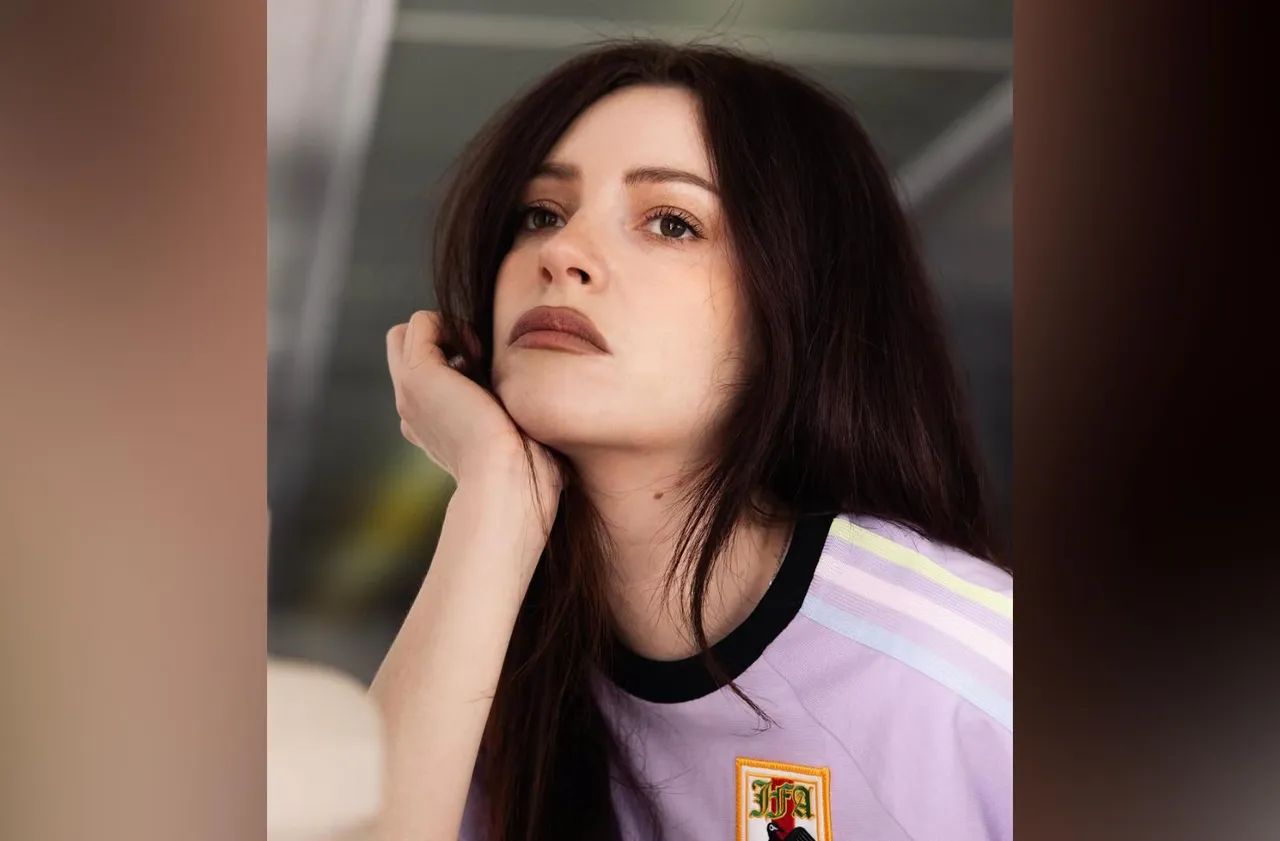 Глория Петкова шокира: От „ти си курва и парцал“ до „къде са ми очилата?“