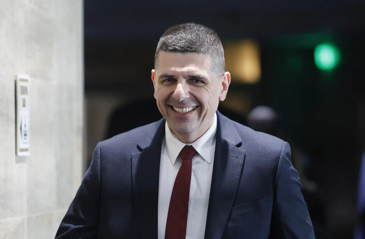 Мирчев: България е на парада, но не и при важните решения