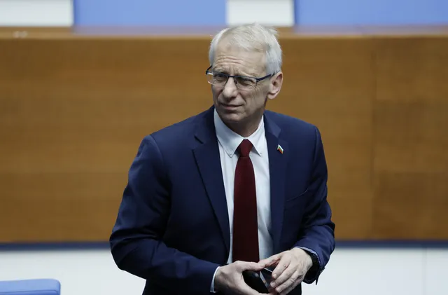Николай Денков: Властта е в политическа шизофрения (ВИДЕО)