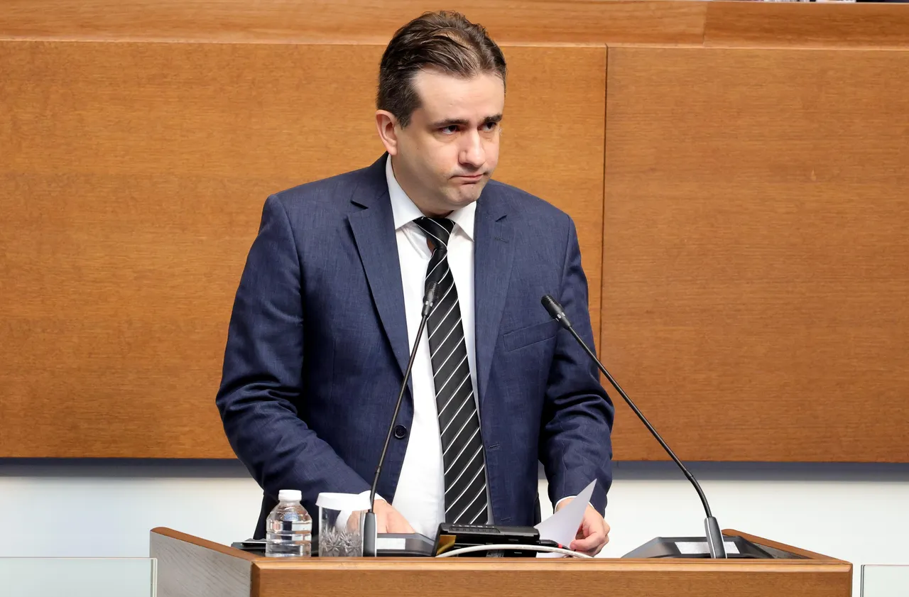 ДБ предлага пълна прозрачност в НЗОК