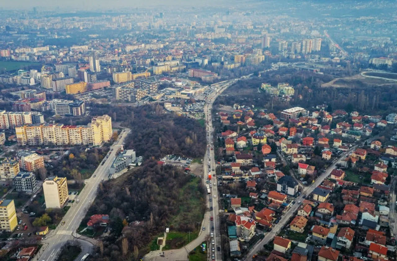 София отчуждава имоти за достъп до детската болница
