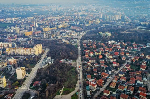 София отчуждава имоти за достъп до детската болница