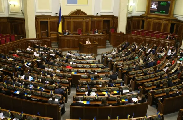 Украйна одобри нов кабинет, без министри на отбраната и външните работи