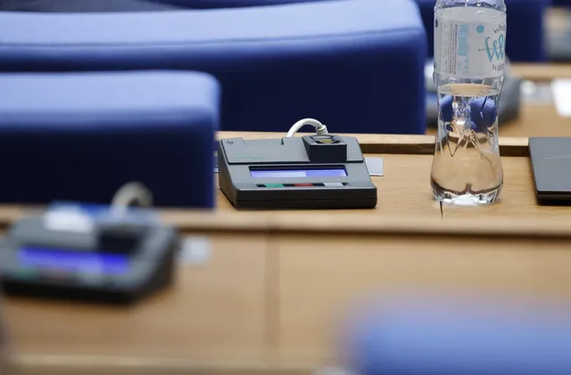 Парламентът даде зелена светлина за US самолетите в Безмер (ОБНОВЕНА)