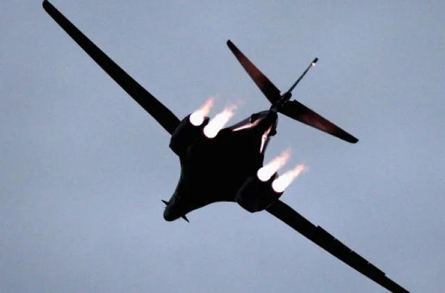 Тръмп вдигна B-1 срещу Иран