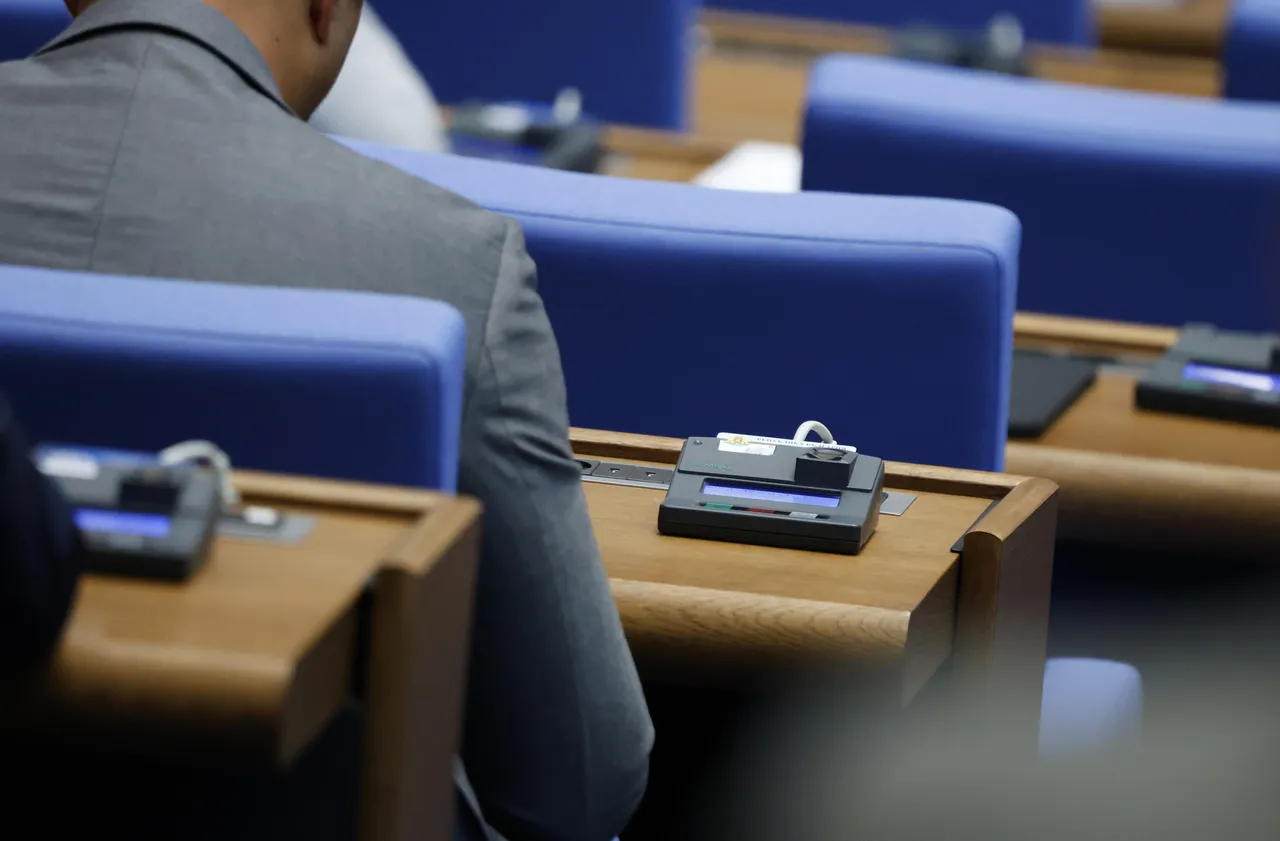 Парламентът решава съдбата на бюджета за 2026 година