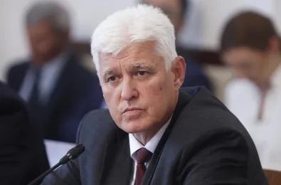 Димитър Стоянов: Американските самолети за Безмер идват следващата седмица (ВИДЕО)
