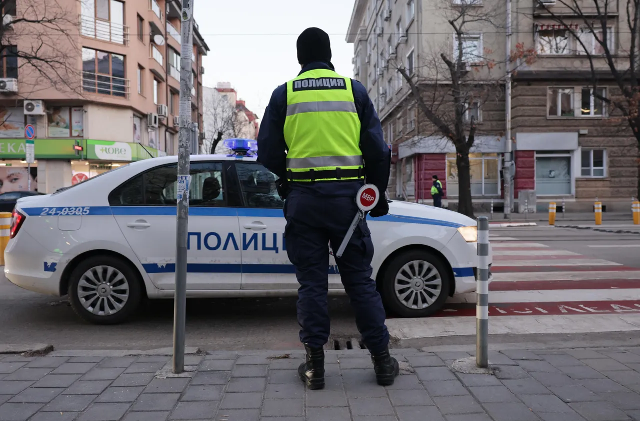Момиче е с опасност за живота след катастрофа край Павликени