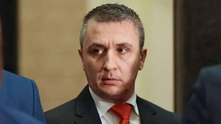 Александър Николов: Сега някои говори ли с „Газпром“?