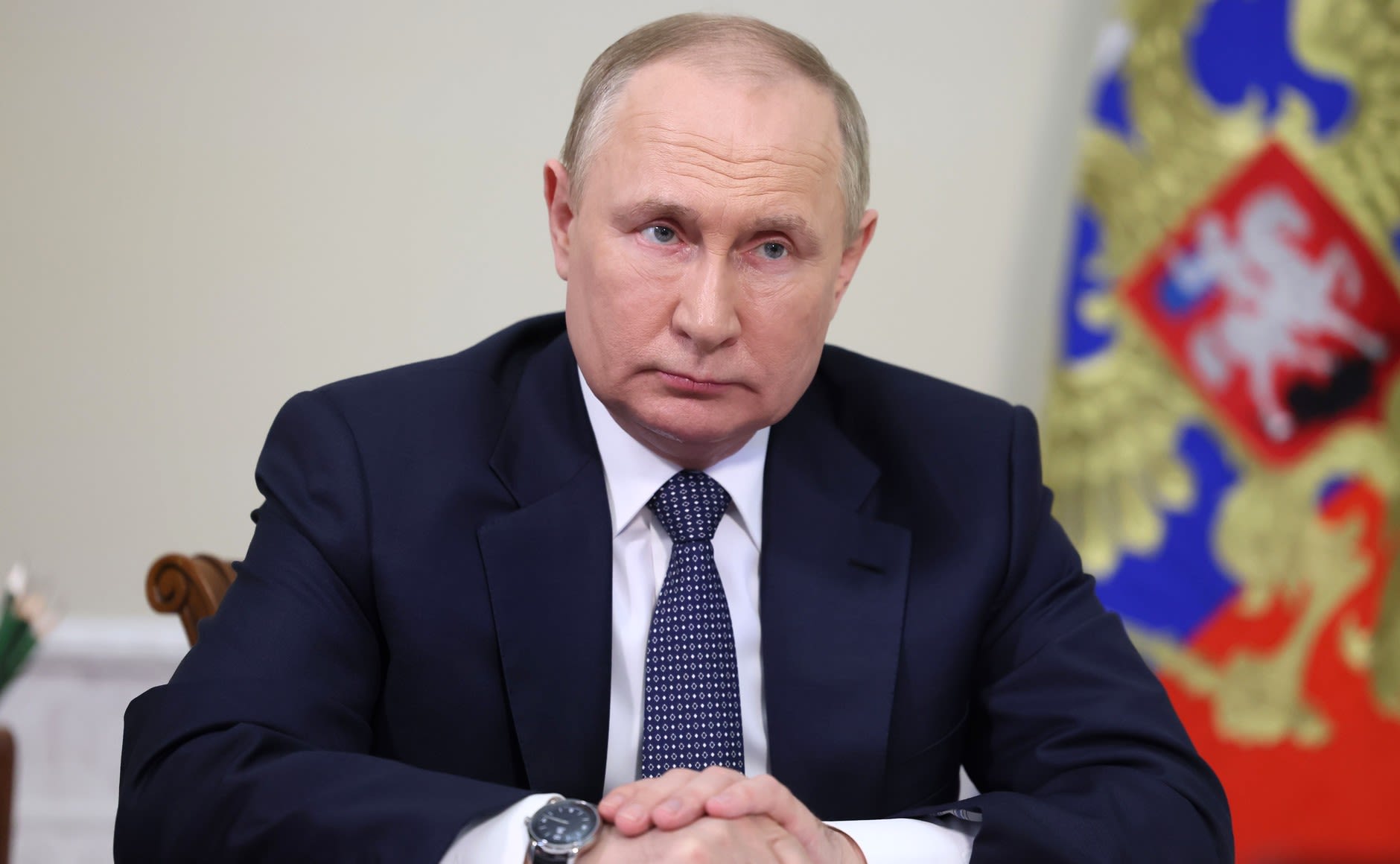 Руският президент Владимир Путин подписа указ, според който украинските граждани в