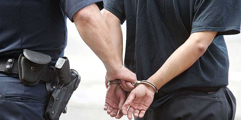 Двама български граждани са били арестувани в Румъния за трафик